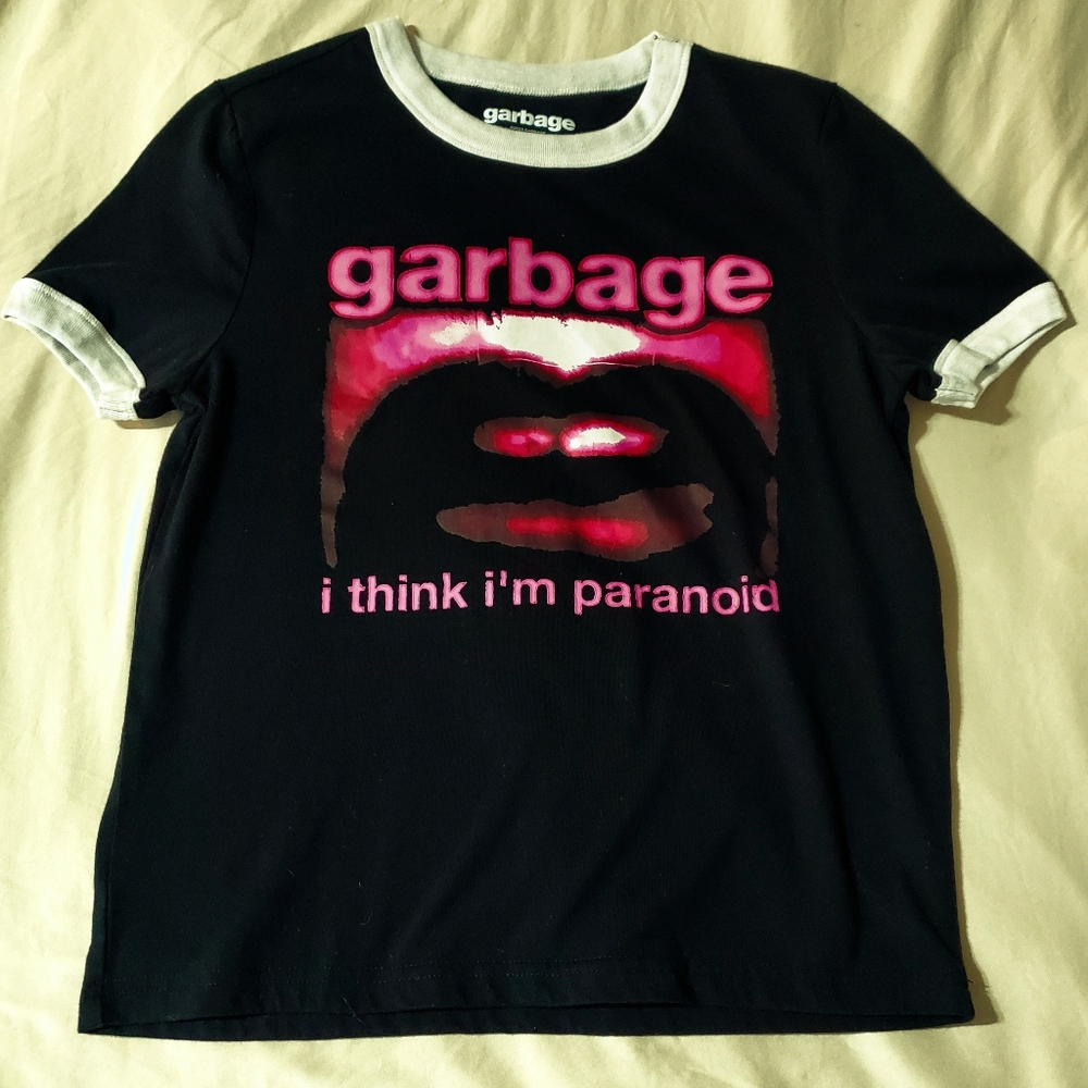 XS GARBAGE PARANOID Grunge Punk Band Fitted Womens T-shirt Black & Pink.